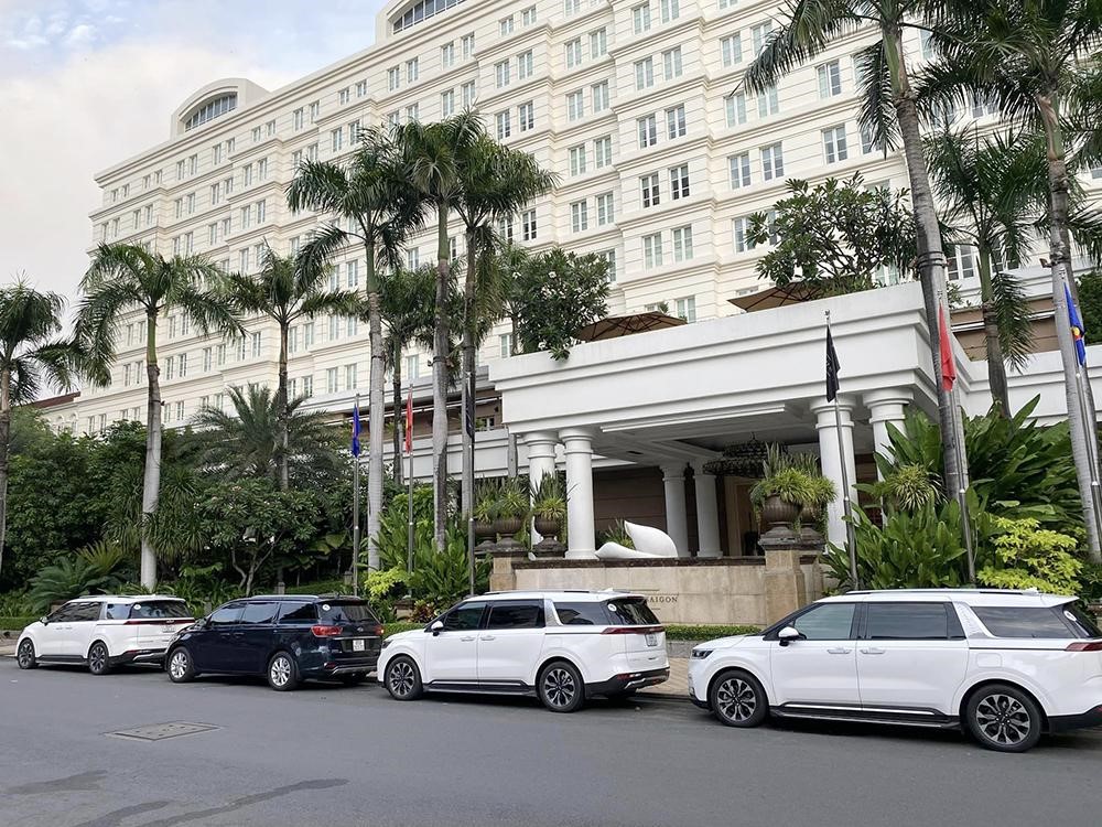 So Sánh Thuê Xe Tự Lái Và Thuê Xe Có Tài Xế Tại Cần Thơ - Nên Chọn Loại Nào?